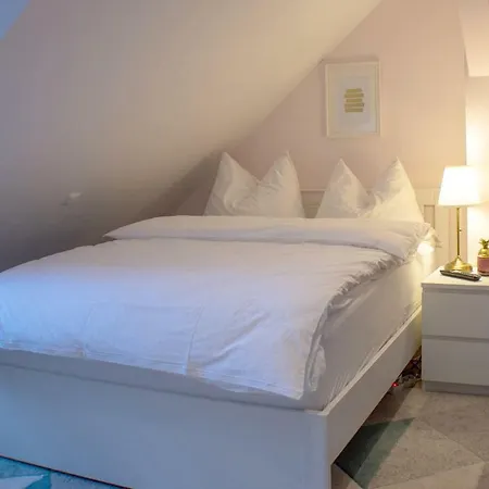Nachhaltige Private Mit Terrasse شقة *