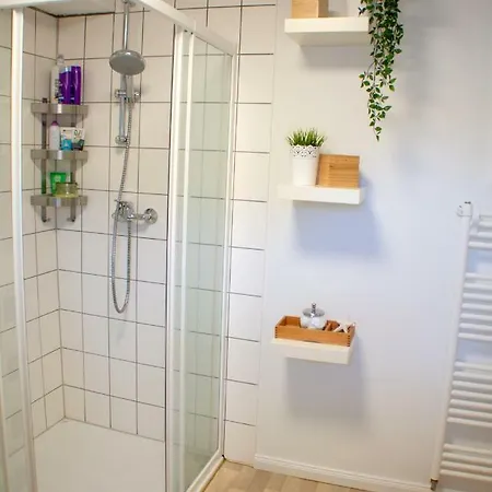 شقة Nachhaltige Private Mit Terrasse *